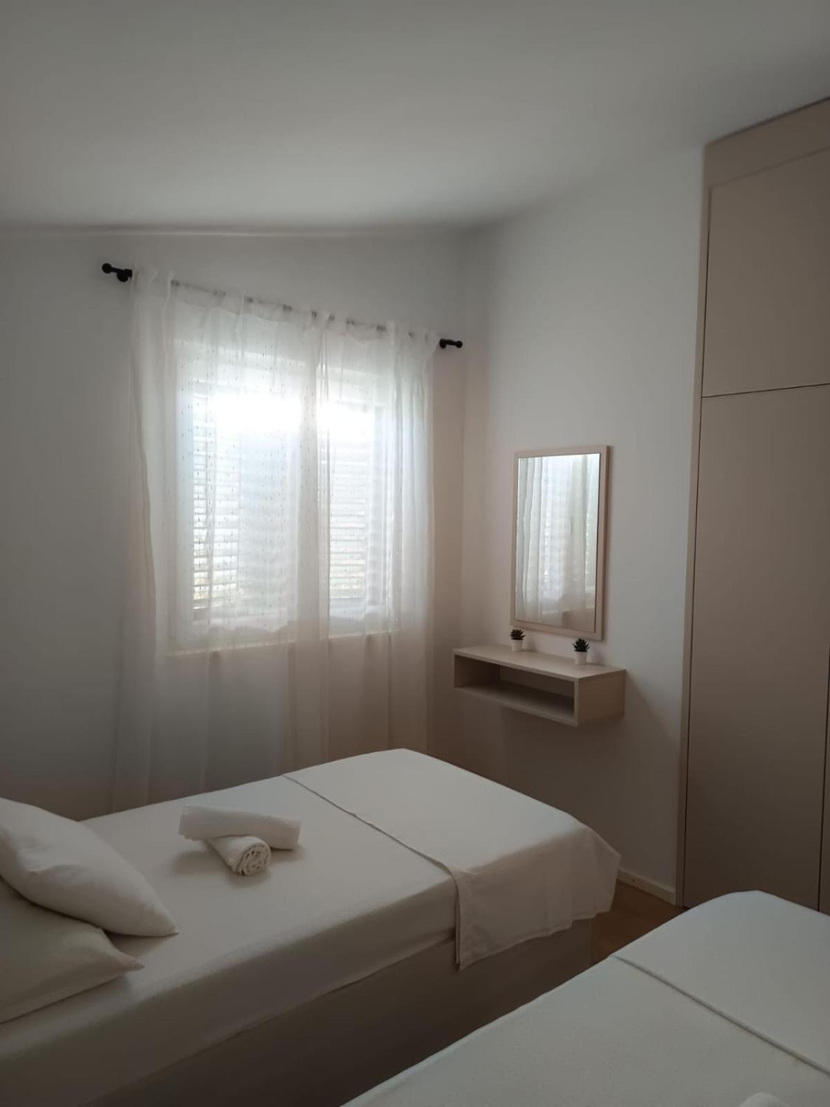 Apartman Marin Ražanj Exterior foto